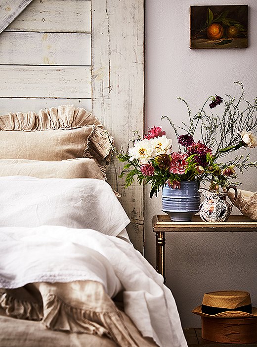 Pom Pom at Home is among the brands specializing in luxe linen bedding. Photo by Cheng Lin.
